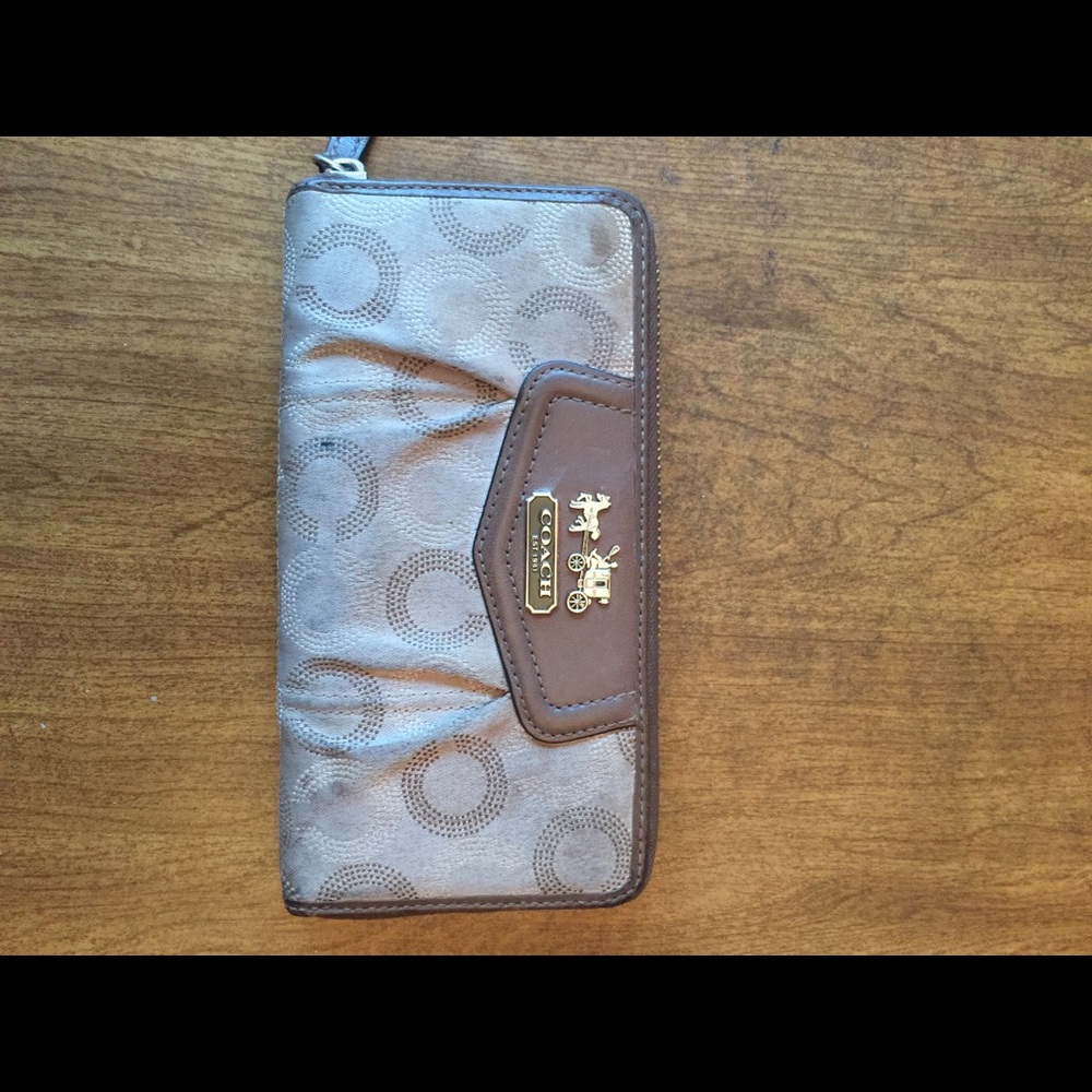Coach wallet
